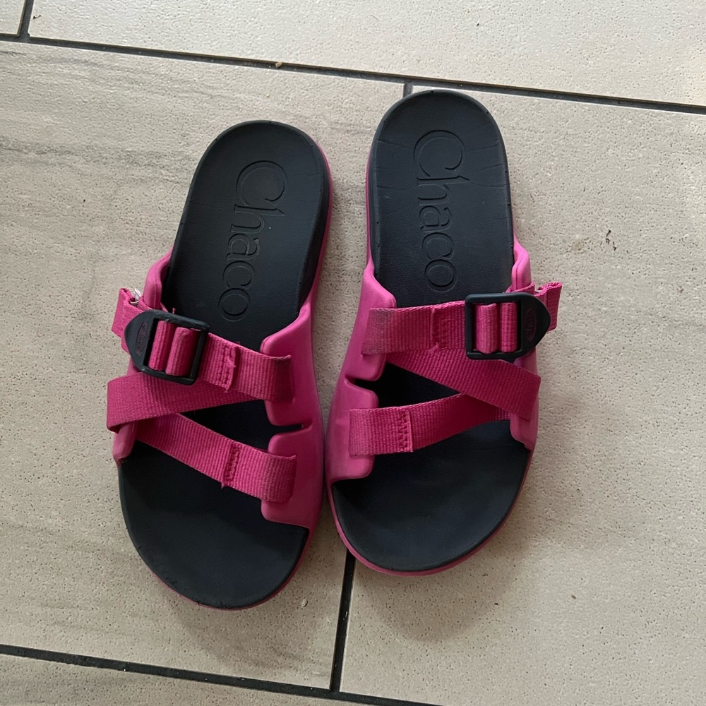 Girls Chaco slides